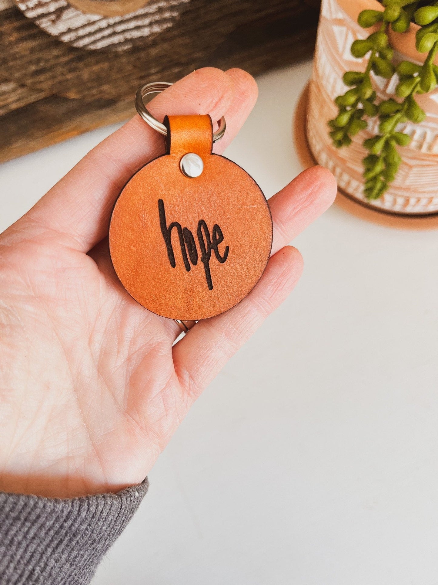 Two Sided - Handwriting Engraved Keychain - Circle