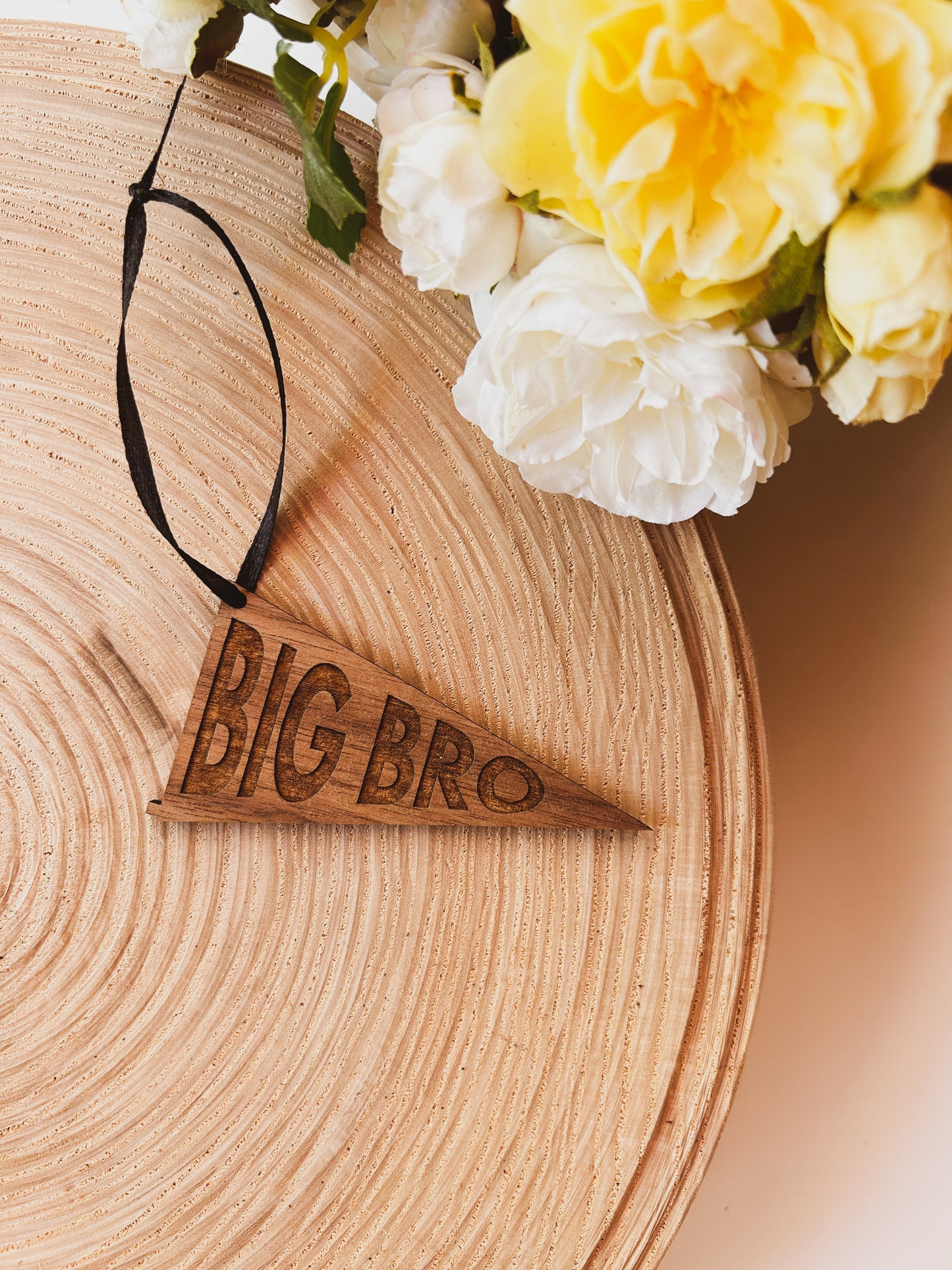 Big Bro Pennant Wooden Gift Tag