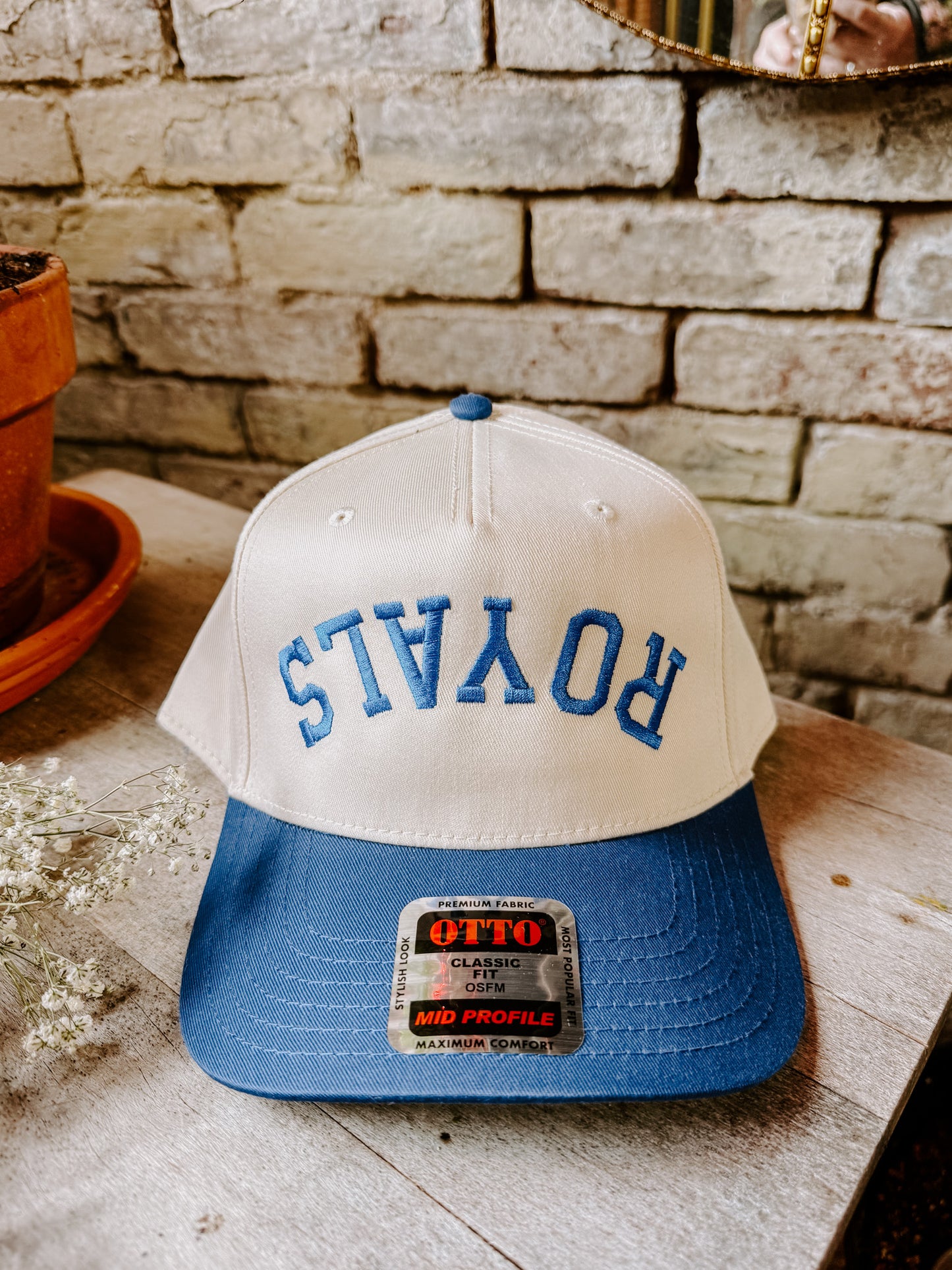 Embroidered ROYALS/Tigers Hat