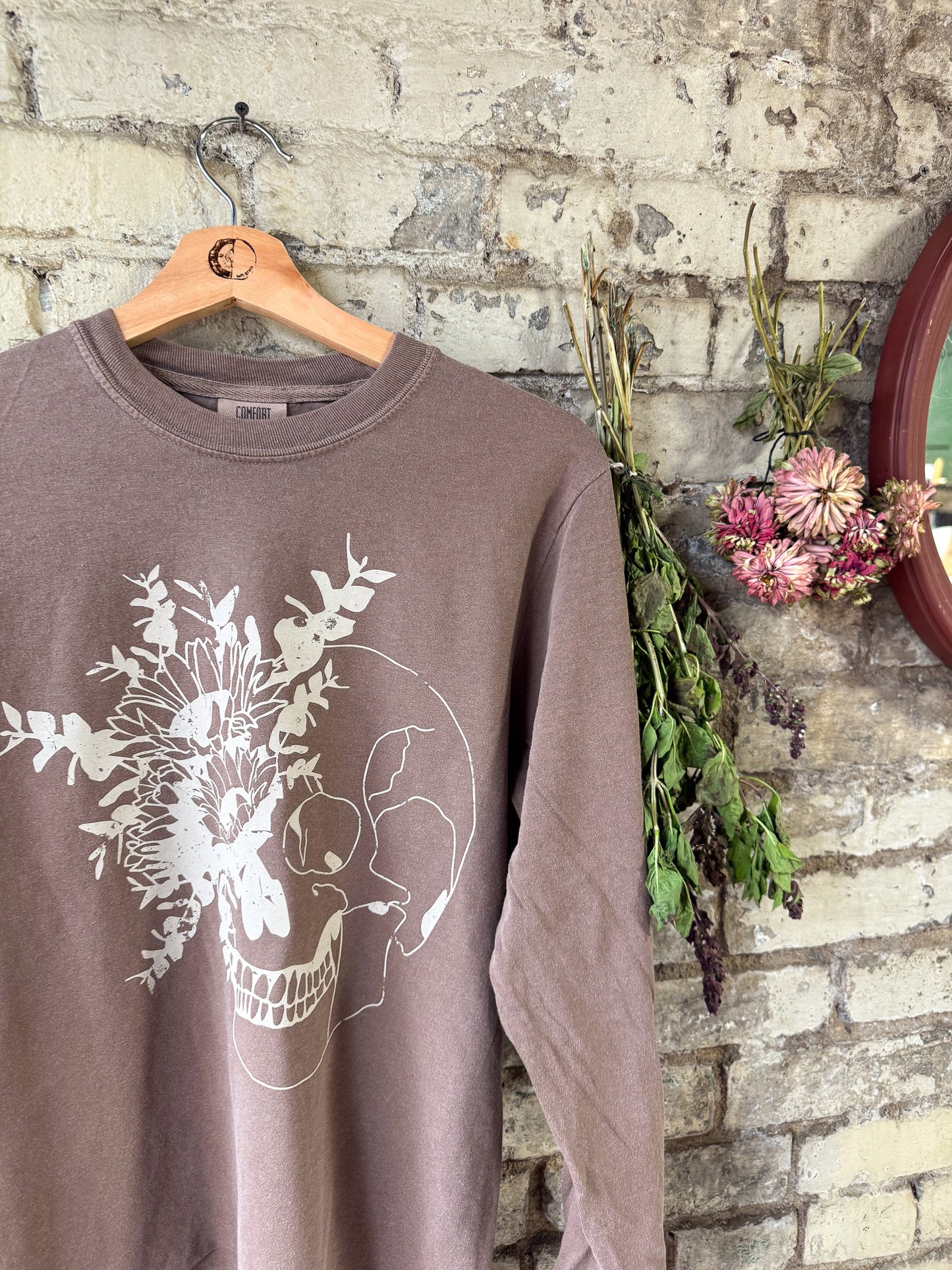 Sunflower Skeleton Vintage Ink Tee