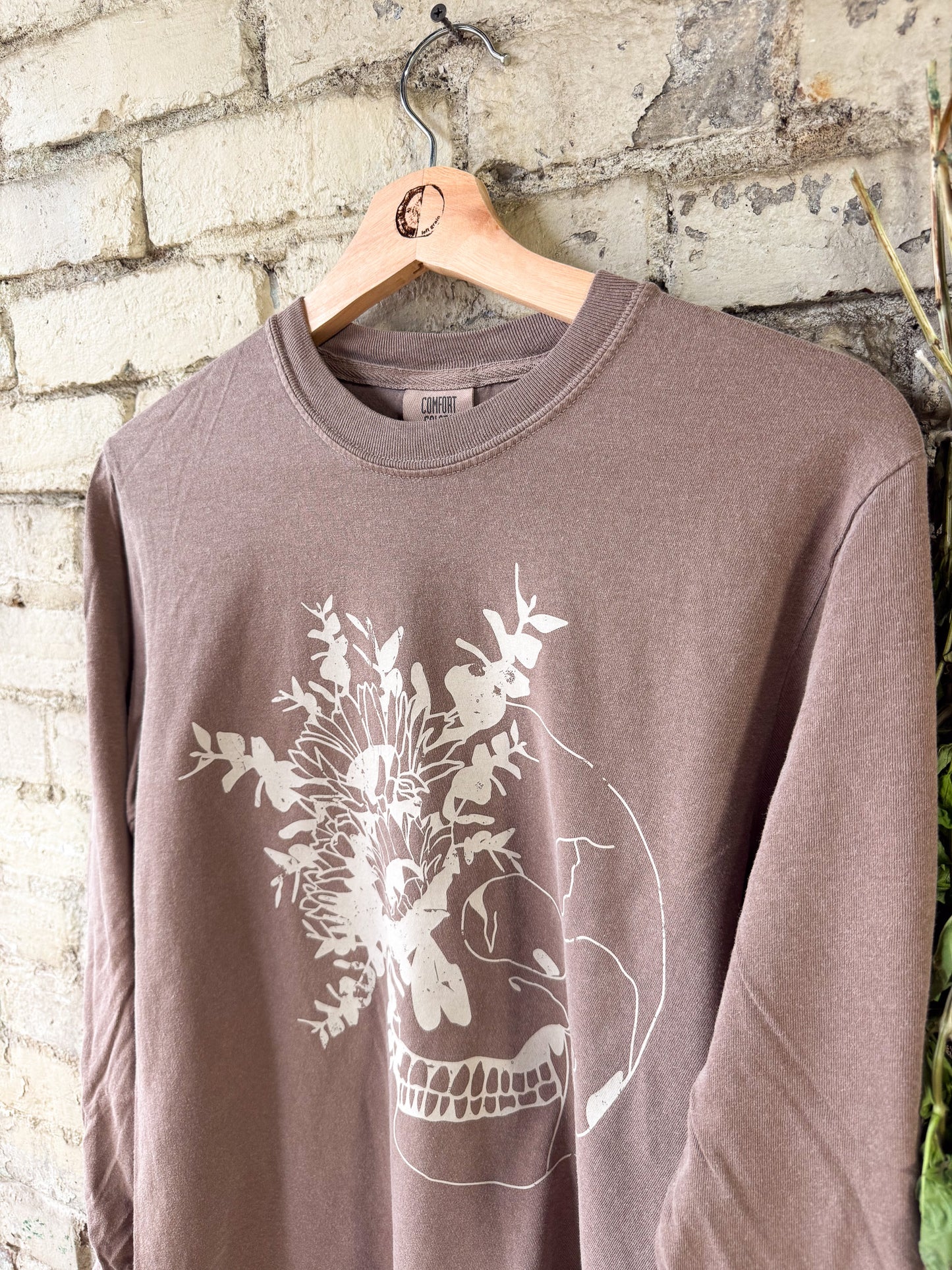 Sunflower Skeleton Vintage Ink Tee