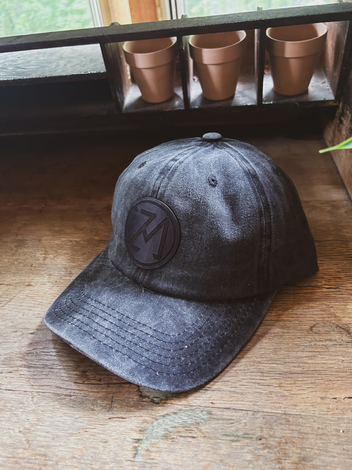 Custom Logo Leather Patch Hat on Pigment Dyed Clasp Closure Hat