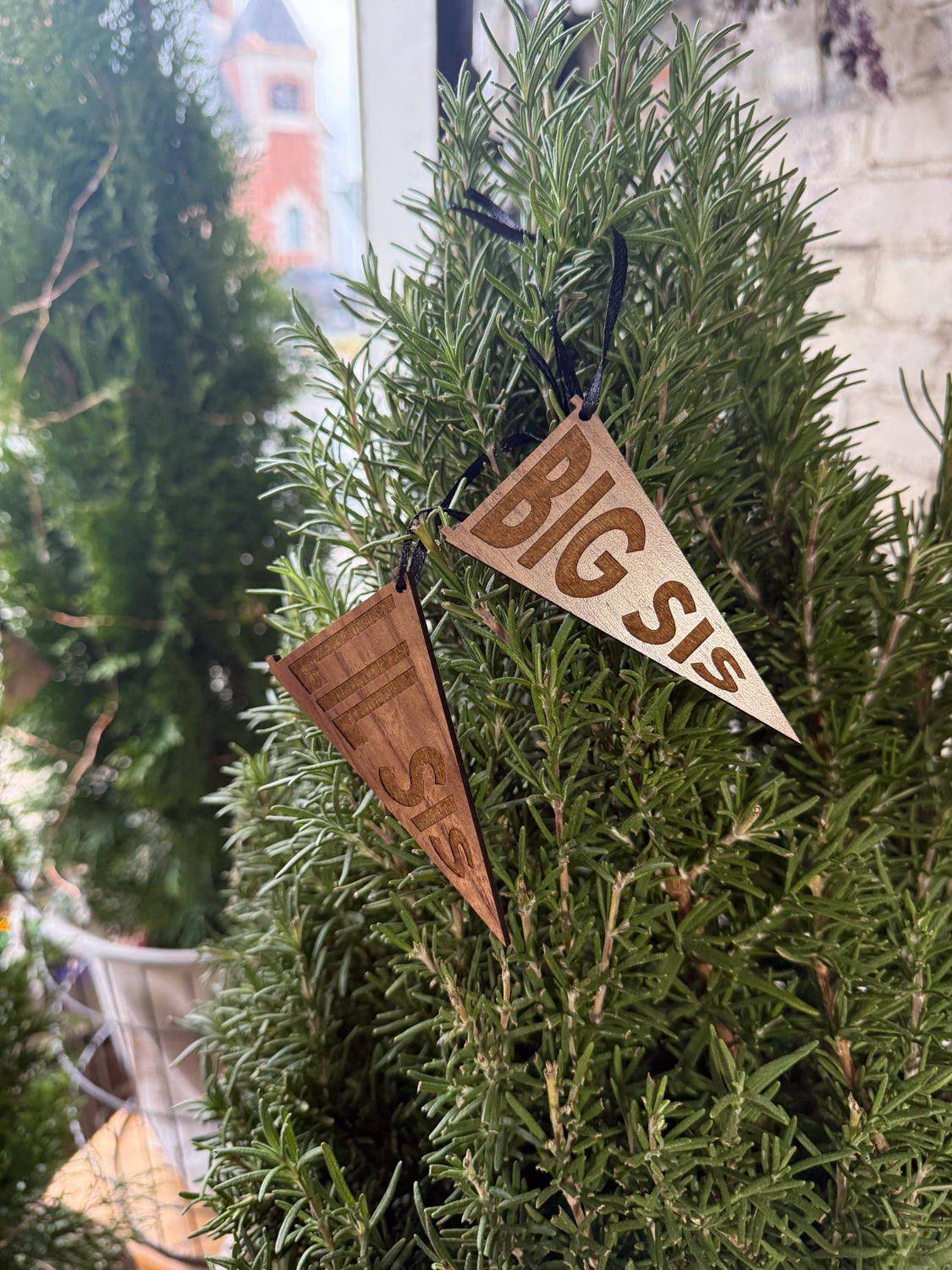 Sister Ornaments - Big / Lil Sis