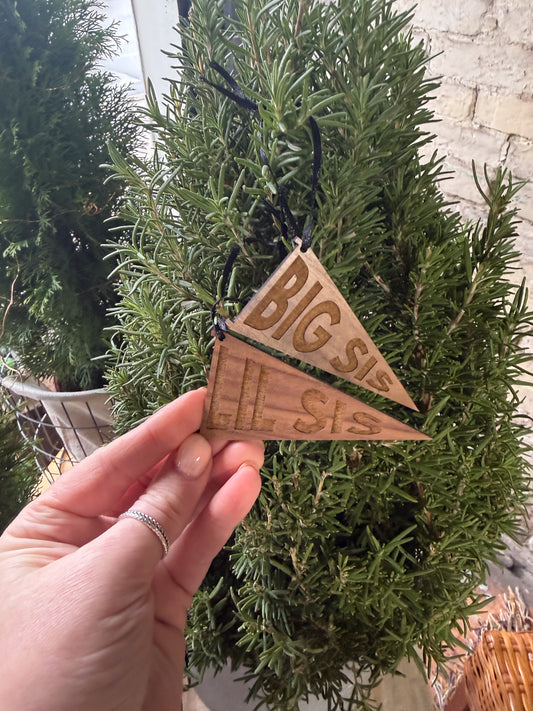 Sister Ornaments - Big / Lil Sis