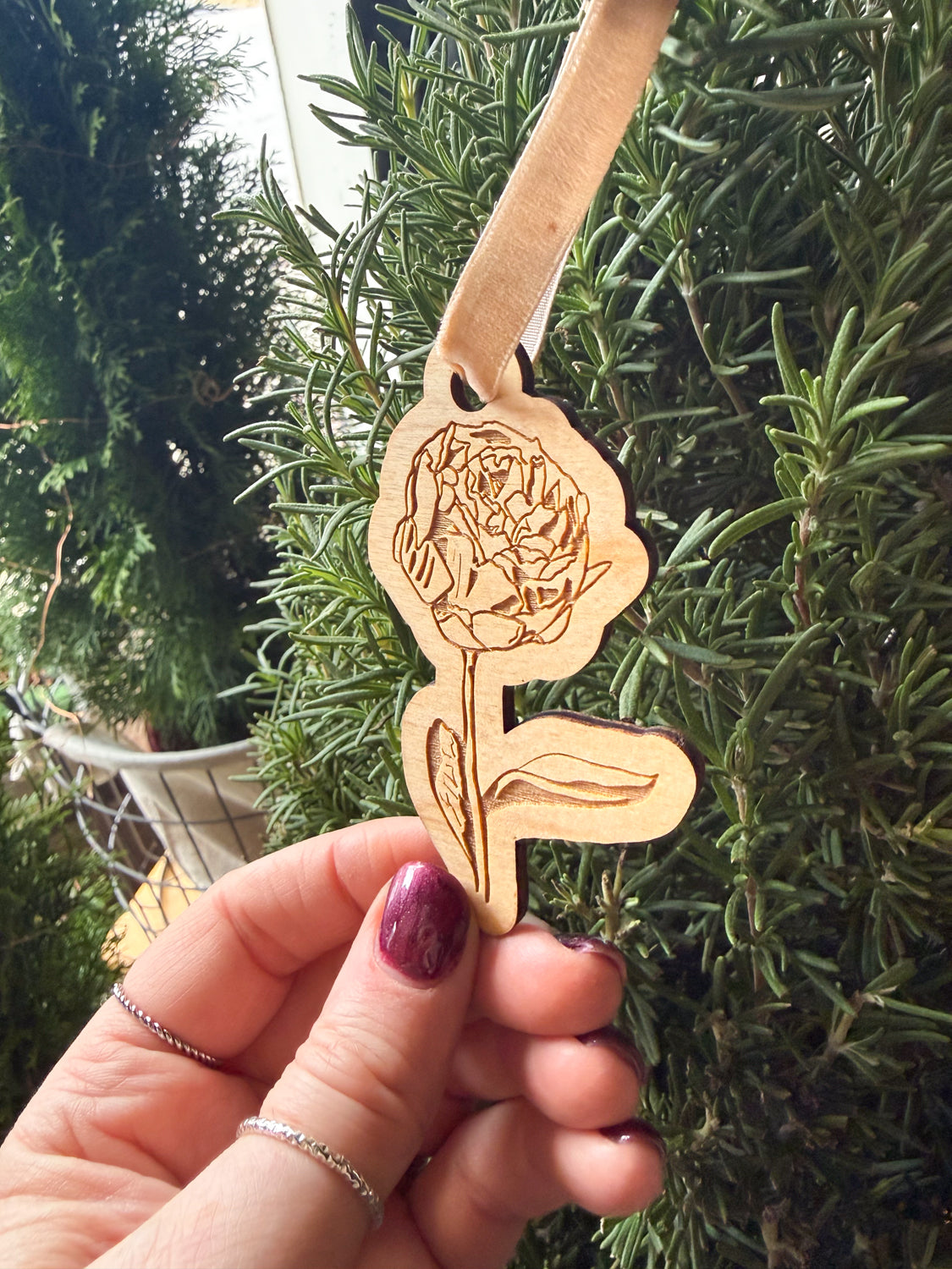 Wooden Flower Ornaments