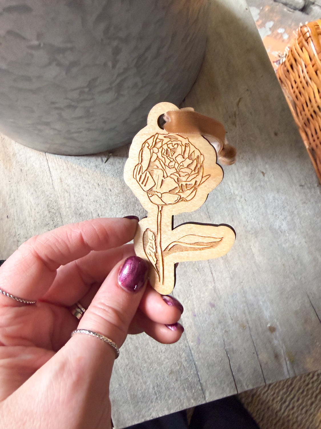 Wooden Flower Ornaments