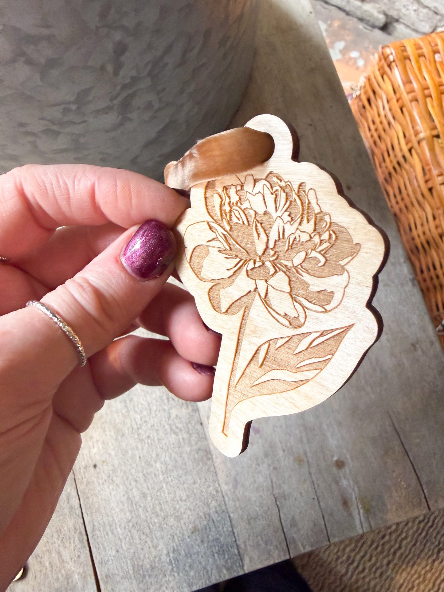 Wooden Flower Ornaments