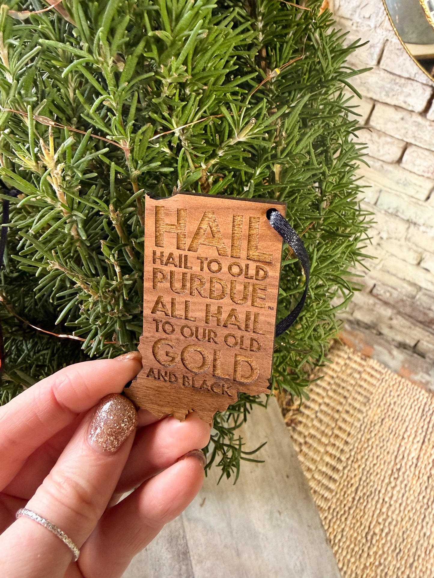 Hail Purdue Indiana Ornament - Walnut