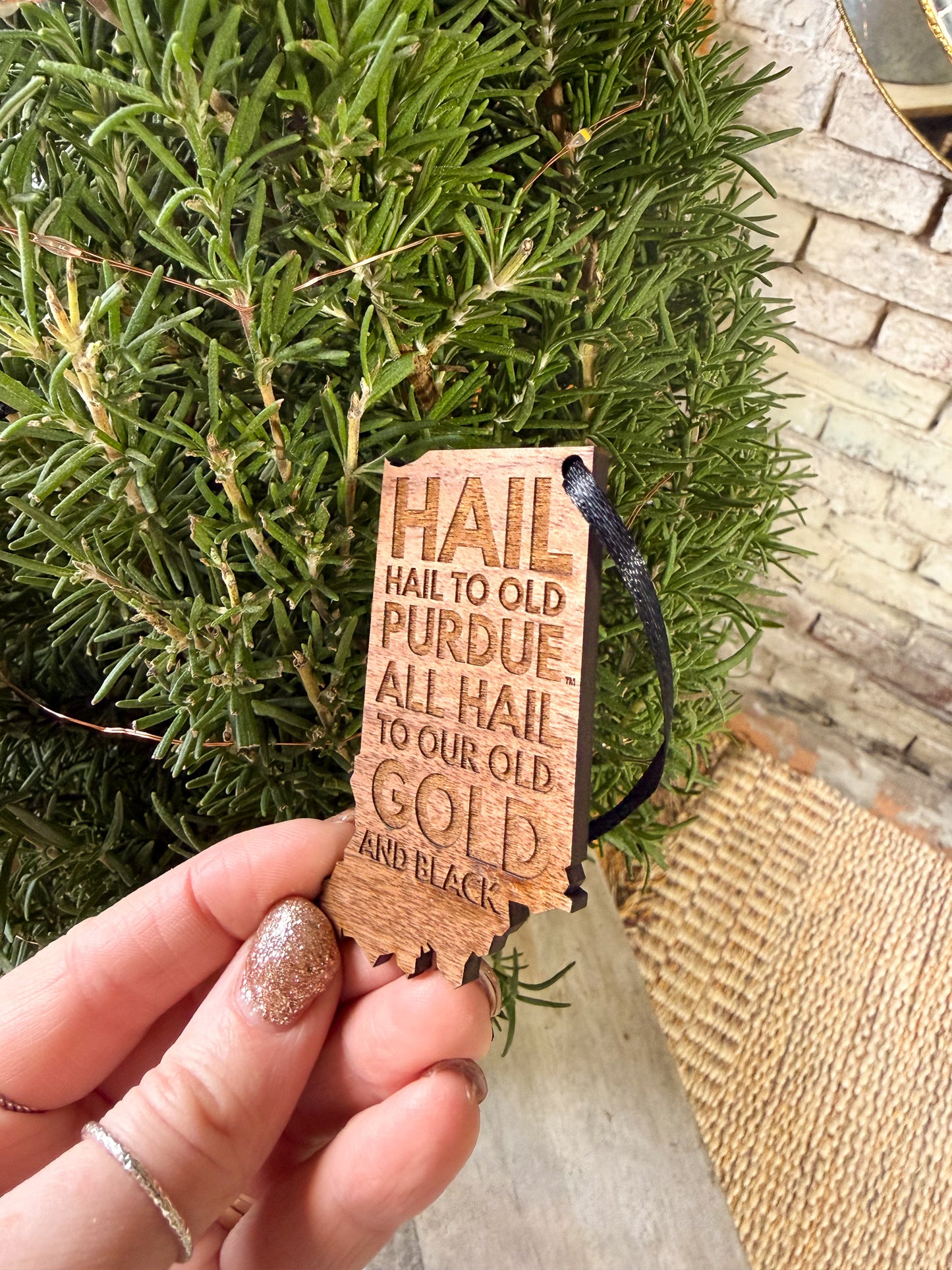 Hail Purdue Indiana Ornament - Walnut