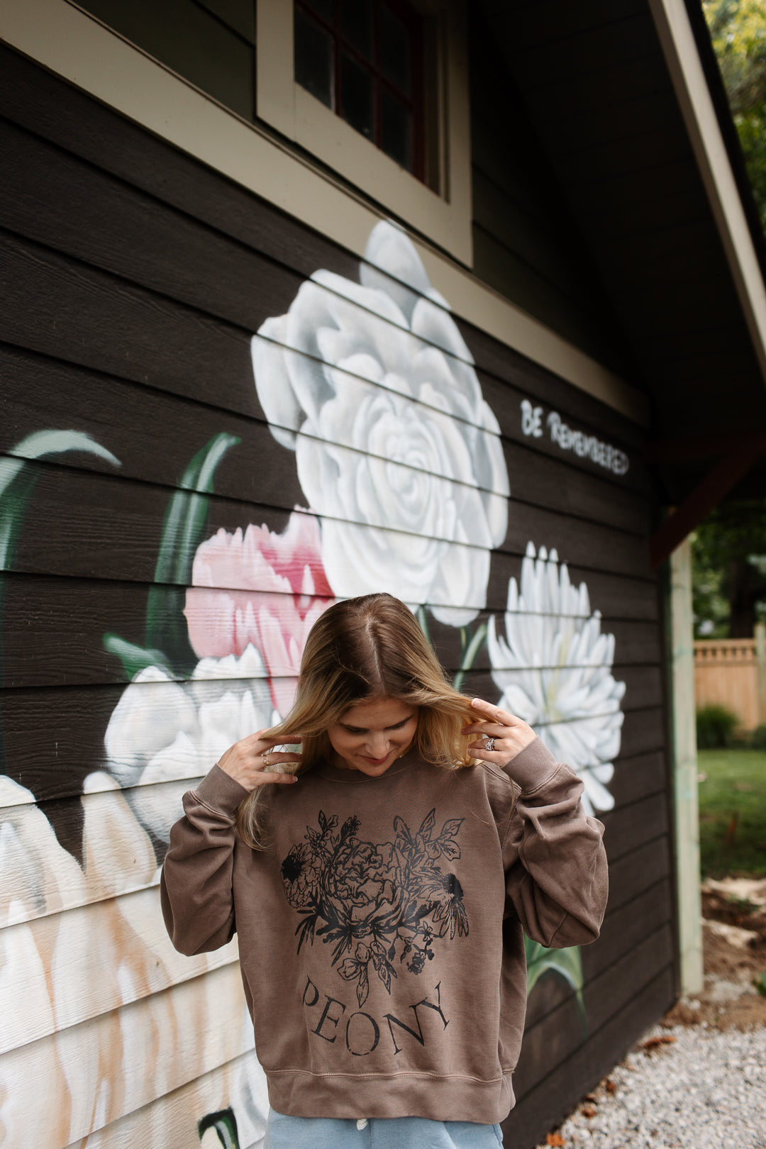 Vintage Peony Sweatshirt - Mid Length