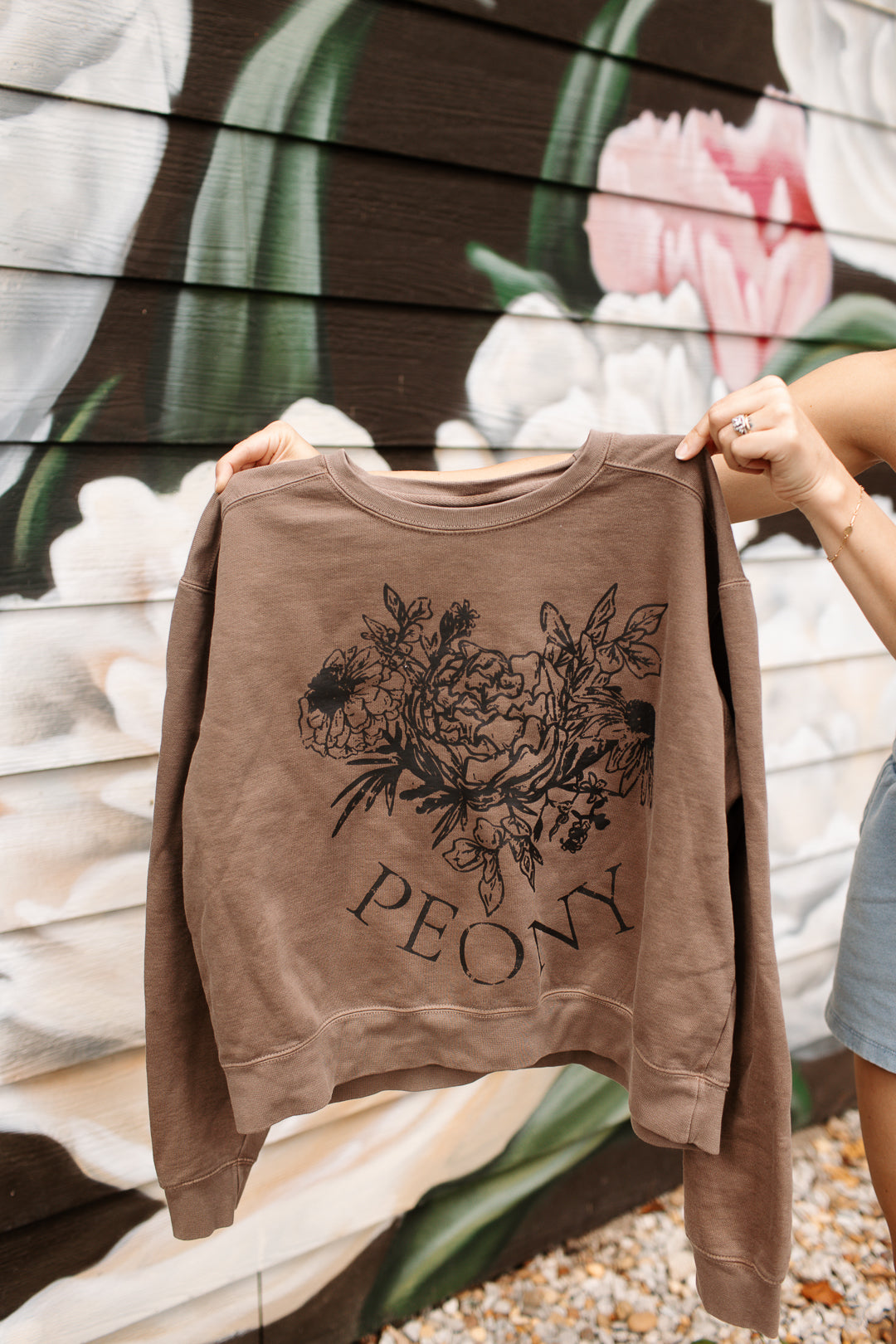 Vintage Peony Sweatshirt - Mid Length