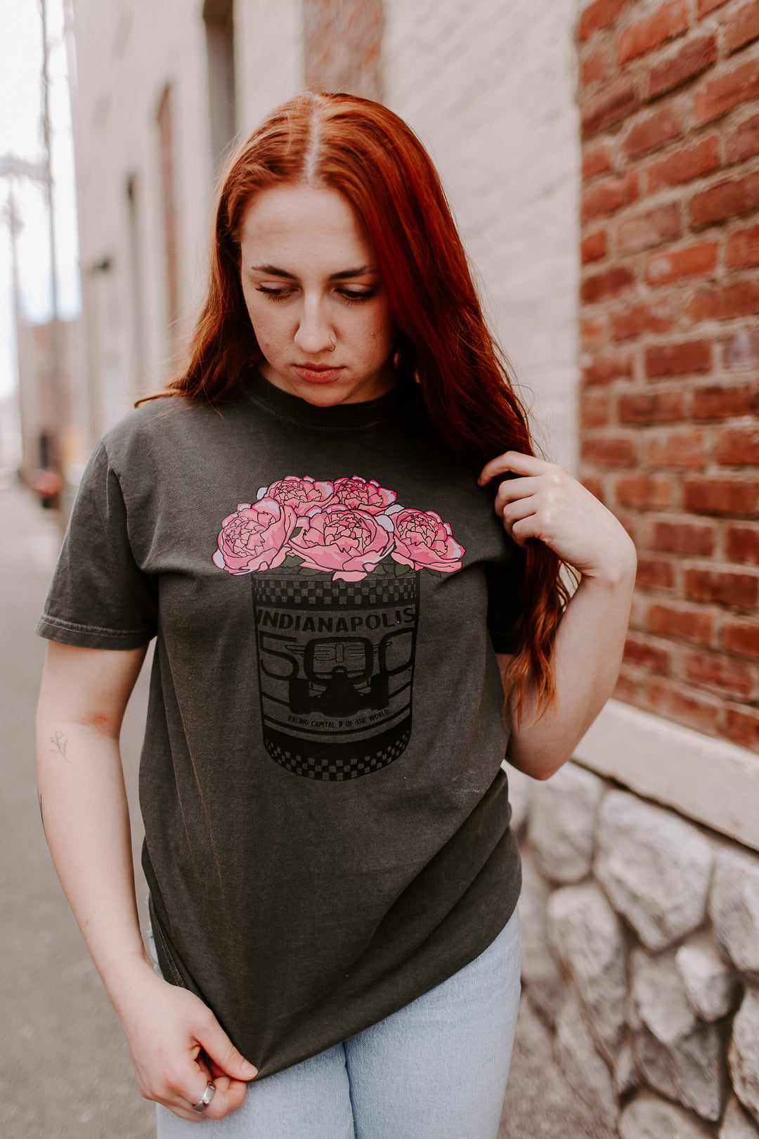 Indy 500 Popcorn Peony Tin T-Shirt