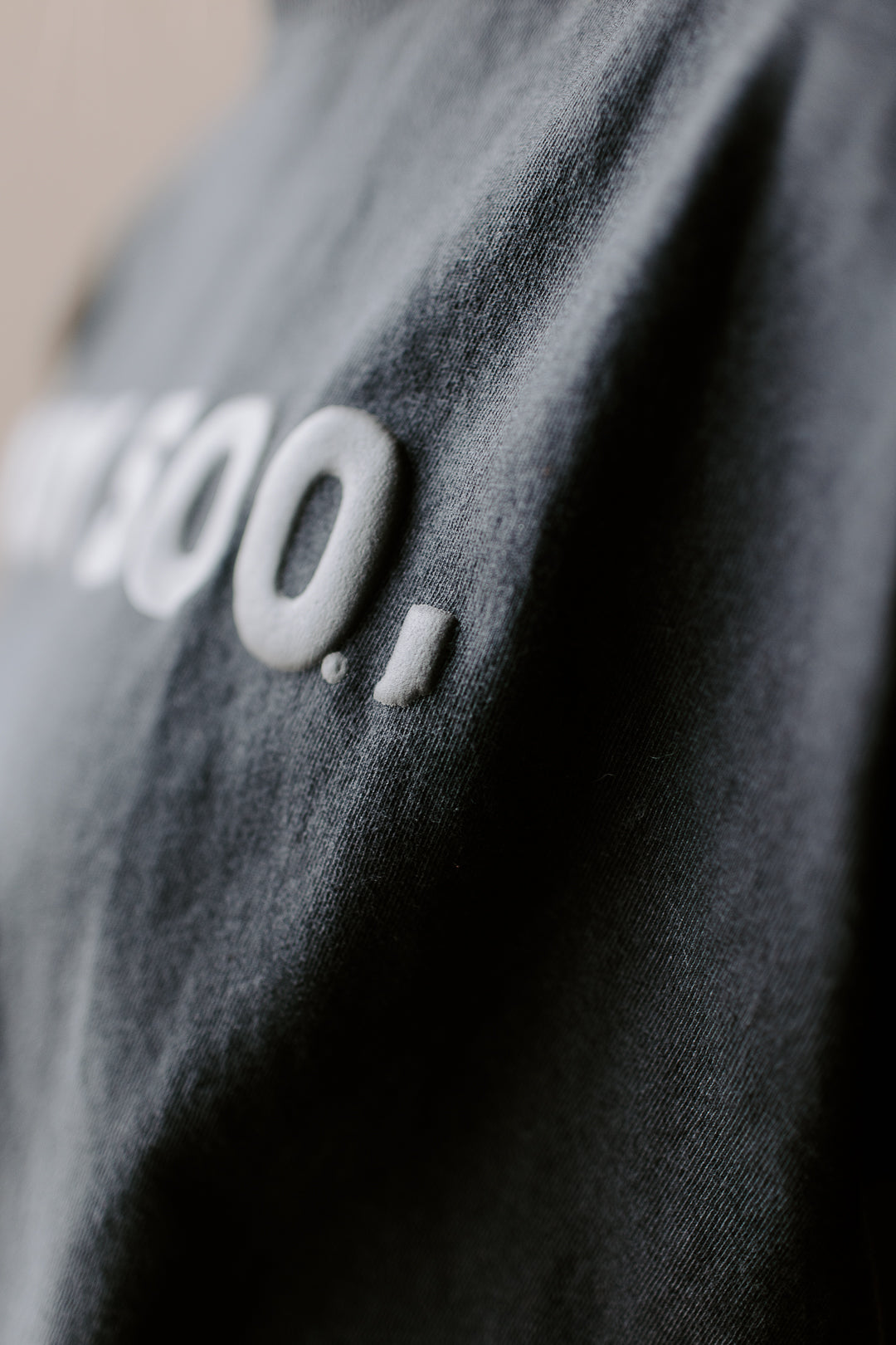 Indy 500 Puff Ink Tee – Black