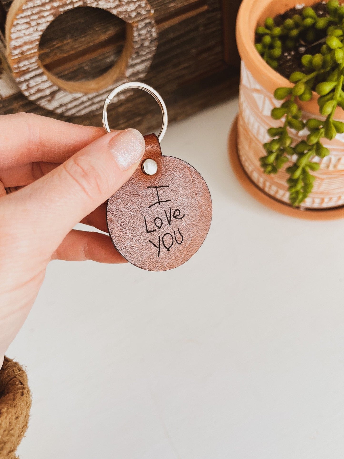 Two Sided - Handwriting Engraved Keychain - Circle
